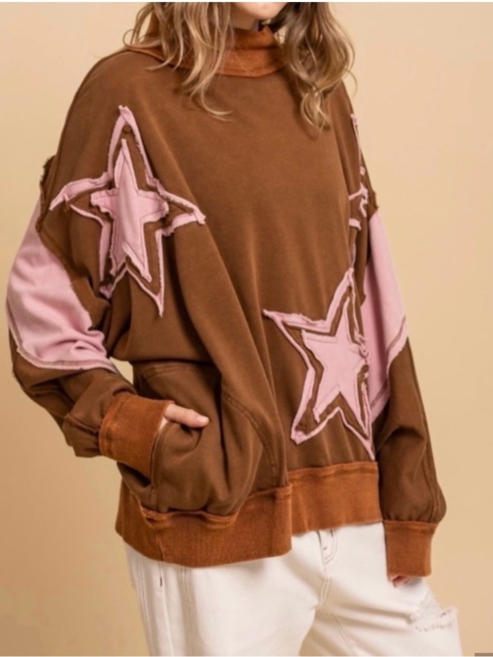 BlueVelvet Brand - Oversized Brown with Pink Star Patch Sweatshirt NWT